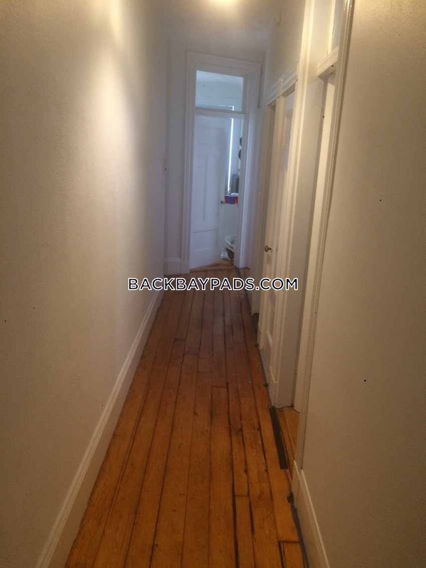 BOSTON - BACK BAY - 2 Beds, 1 Bath - Image 8