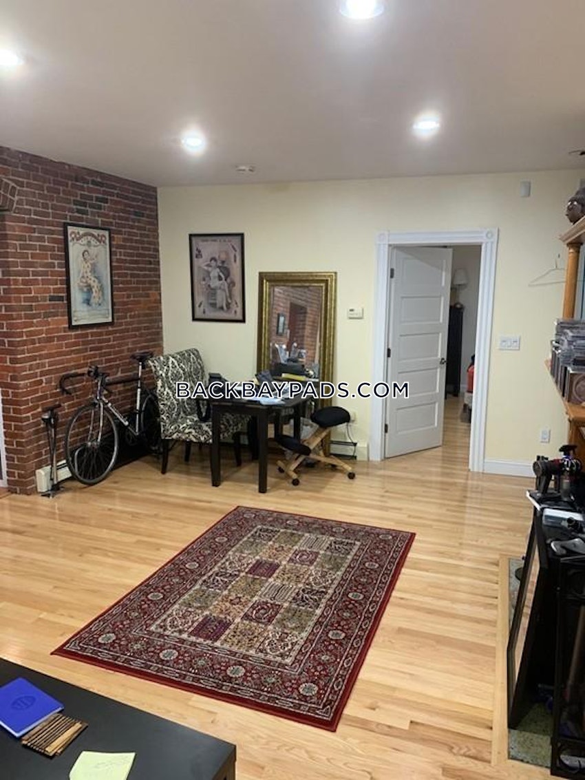 BOSTON - BACK BAY - 1 Bed, 1 Bath - Image 18