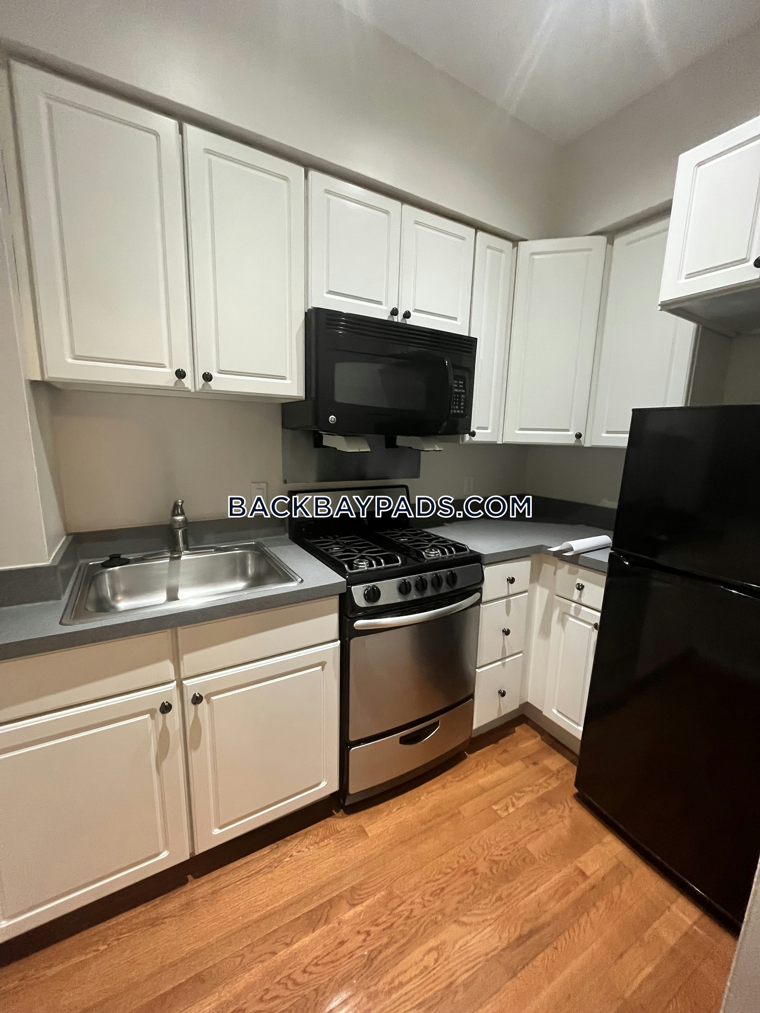 Back Bay Apartment for rent 2 Bedrooms 1 Bath Boston 2,850