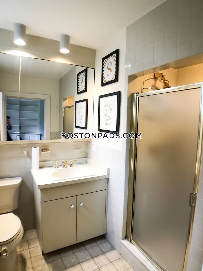 BOSTON - BAY VILLAGE - 2 Beds, 1.5 Baths - Image 70