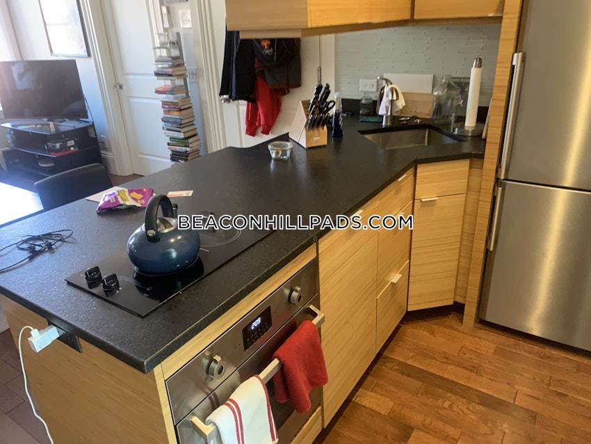 BOSTON - BEACON HILL - 1 Bed, 1 Bath - Image 2