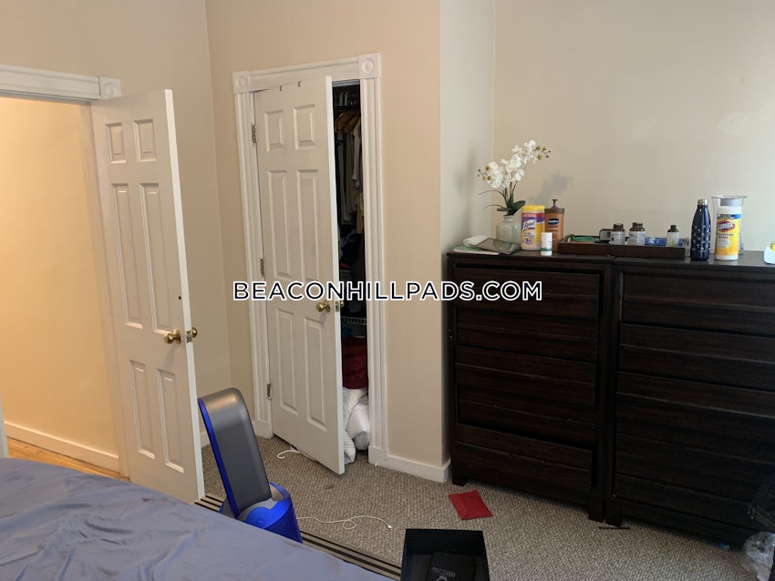 BOSTON - BEACON HILL - 1 Bed, 1 Bath - Image 4