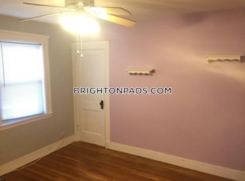 BOSTON - BRIGHTON - BOSTON COLLEGE - 3 Beds, 1 Bath - Image 24