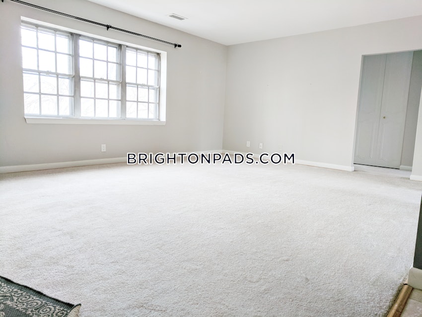 BOSTON - BRIGHTON - BOSTON COLLEGE - 2 Beds, 1 Bath - Image 13