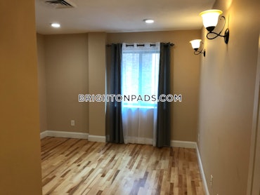 Boston College - Brighton, Boston, MA - 3 Beds, 1.5 Baths - $4,050 - ID#4108436