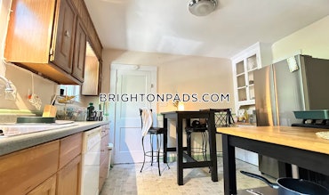 Boston College - Brighton, Boston, MA - 2 Beds, 1 Bath - $2,800 - ID#4880472