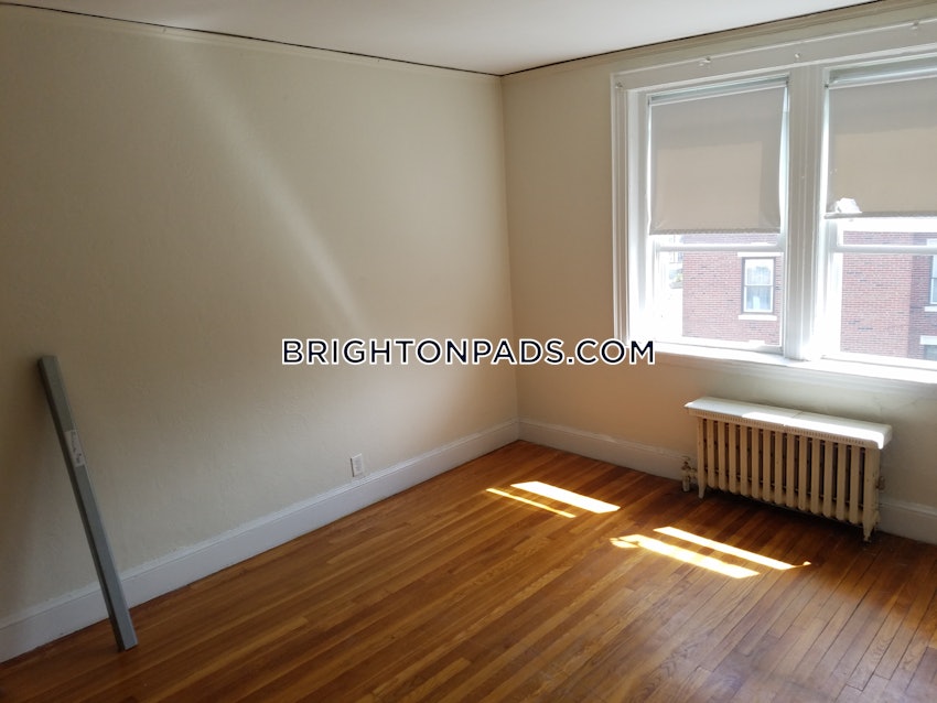 BOSTON - BRIGHTON - BOSTON COLLEGE - 1 Bed, 1 Bath - Image 10