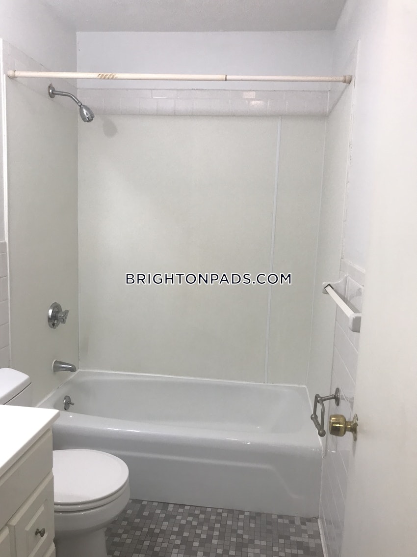 BOSTON - BRIGHTON - BOSTON COLLEGE - 2 Beds, 1 Bath - Image 7