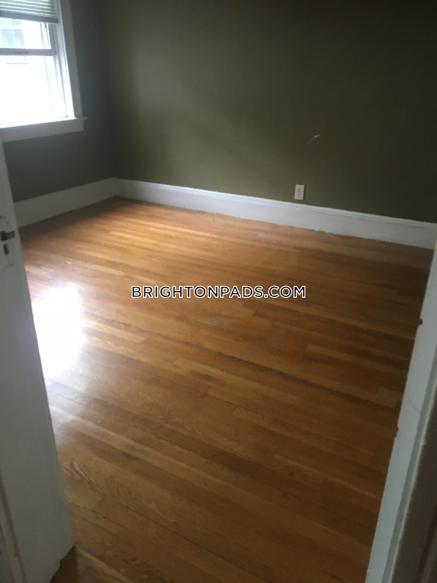 BOSTON - BRIGHTON - BOSTON COLLEGE - 1 Bed, 1 Bath - Image 11