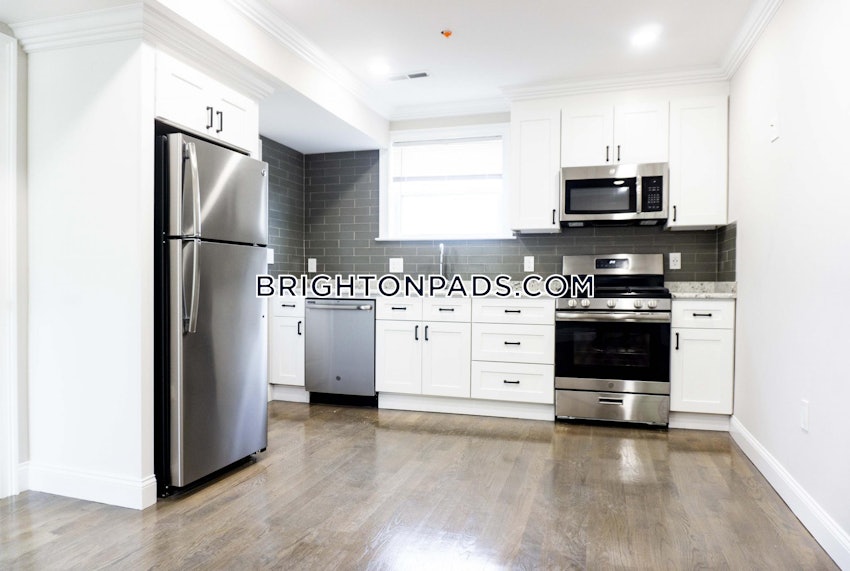 BOSTON - BRIGHTON - BOSTON COLLEGE - 5 Beds, 2 Baths - Image 2