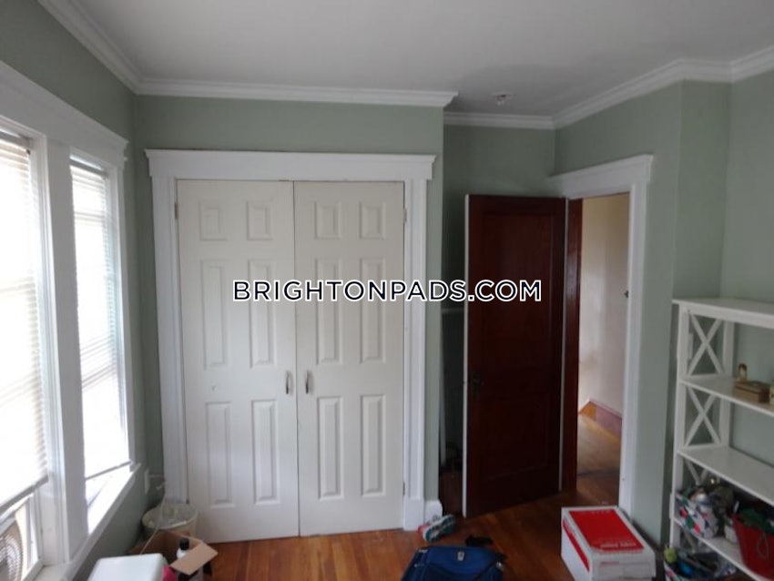 BOSTON - BRIGHTON - BRIGHTON CENTER - 4 Beds, 1 Bath - Image 10