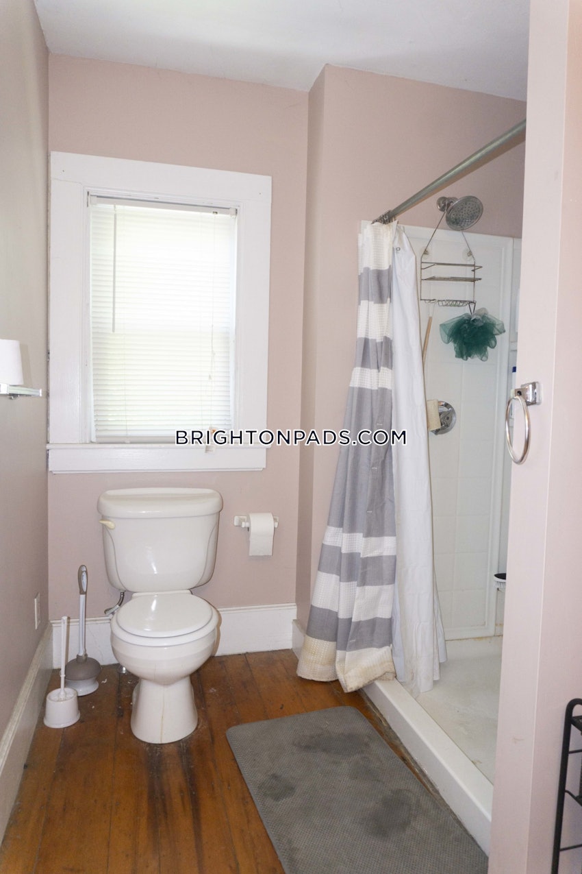 BOSTON - BRIGHTON - BRIGHTON CENTER - 4 Beds, 2 Baths - Image 2