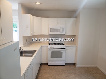 Brighton Center - Brighton, Boston, MA - 3 Beds, 3 Baths - $3,850 - ID#4909279