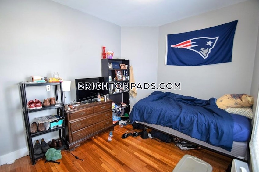 BOSTON - BRIGHTON - BRIGHTON CENTER - 5 Beds, 2 Baths - Image 12