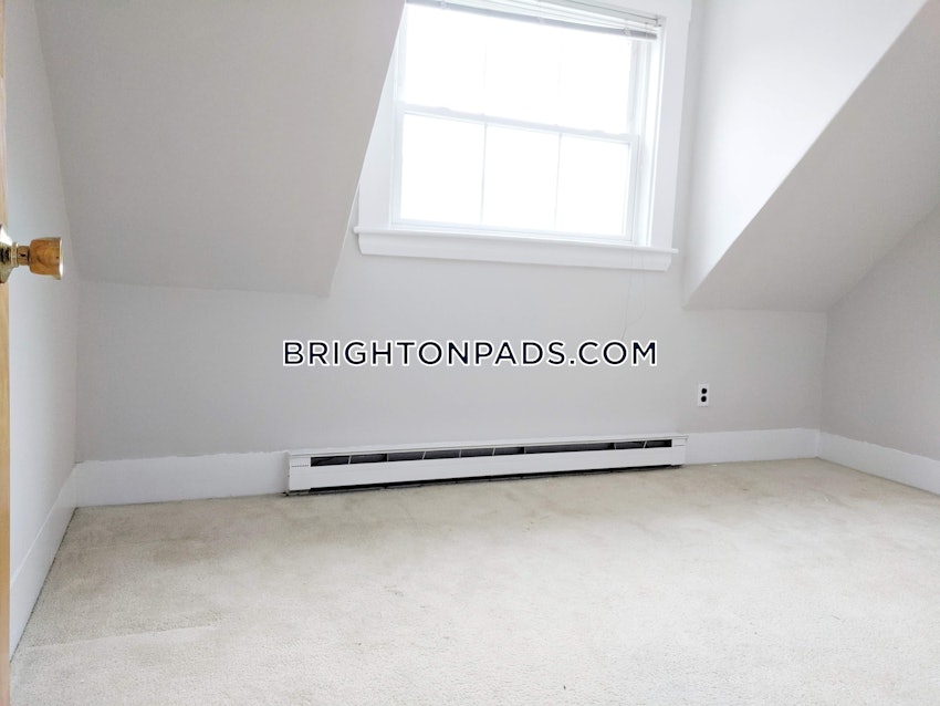 BOSTON - BRIGHTON - OAK SQUARE - 3 Beds, 1 Bath - Image 23