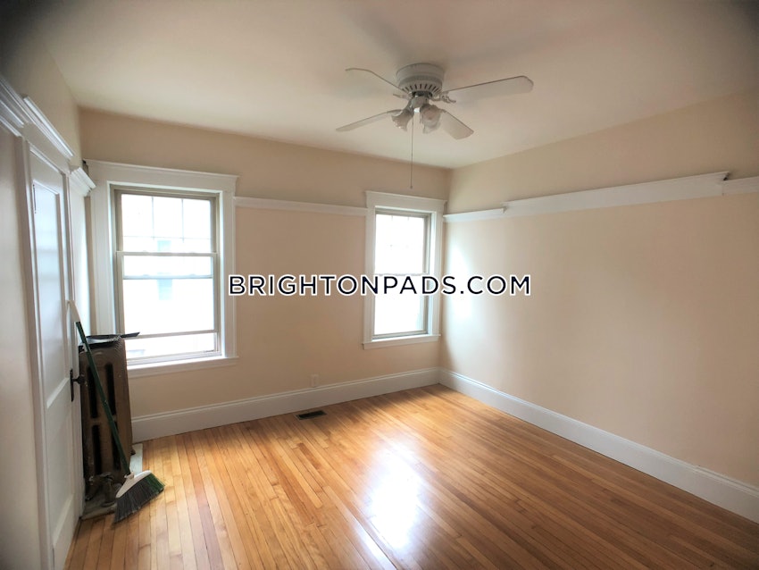 BOSTON - BRIGHTON - BRIGHTON CENTER - 3 Beds, 1 Bath - Image 15