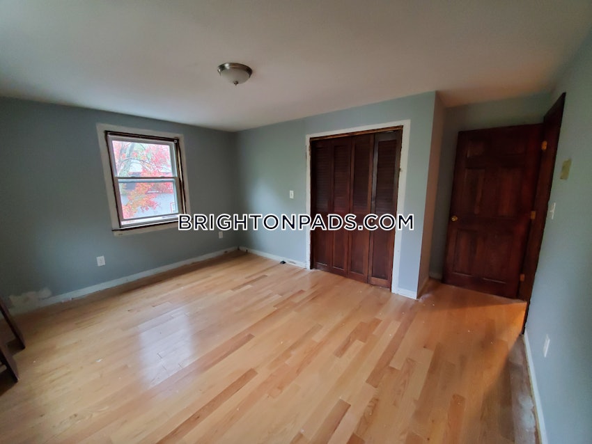 BOSTON - BRIGHTON - BRIGHTON CENTER - 4 Beds, 2 Baths - Image 29