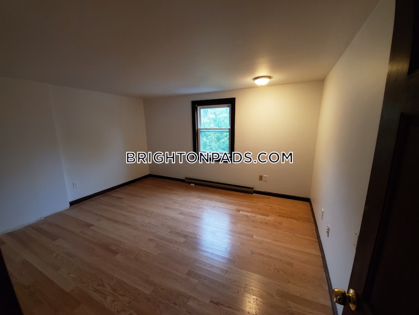 BOSTON - BRIGHTON - BRIGHTON CENTER - 4 Beds, 2 Baths - Image 44