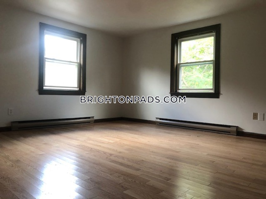 BOSTON - BRIGHTON - BRIGHTON CENTER - 4 Beds, 2 Baths - Image 38