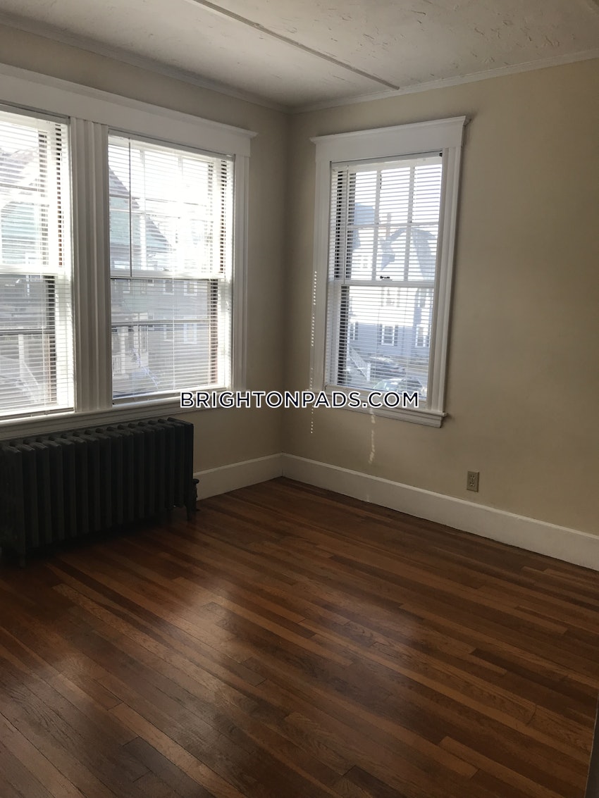 BOSTON - BRIGHTON - BRIGHTON CENTER - 3 Beds, 1 Bath - Image 4