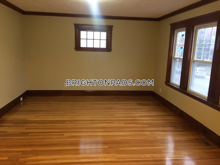 BOSTON - BRIGHTON - BRIGHTON CENTER - 4 Beds, 2 Baths - Image 7