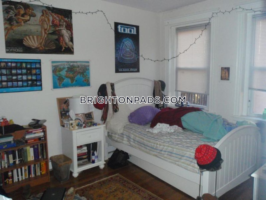 BOSTON - BRIGHTON - CLEVELAND CIRCLE - 4 Beds, 2 Baths - Image 5