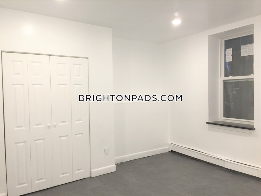 BOSTON - BRIGHTON - CLEVELAND CIRCLE - 3 Beds, 1 Bath - Image 10