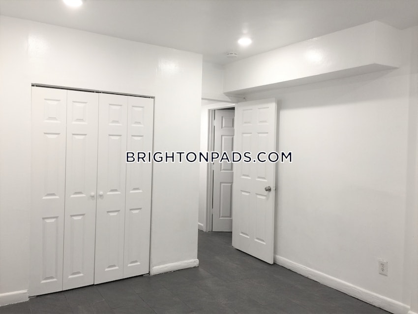 BOSTON - BRIGHTON - CLEVELAND CIRCLE - 3 Beds, 1 Bath - Image 8