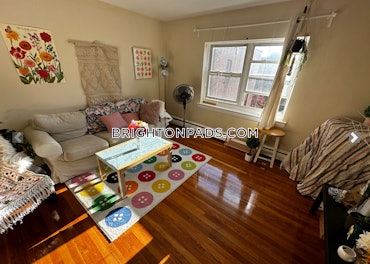 Cleveland Circle - Brighton, Boston, MA - 2 Beds, 1 Bath - $3,000 - ID#4537472