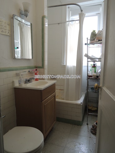 Boston - 2 Beds, 1 Baths