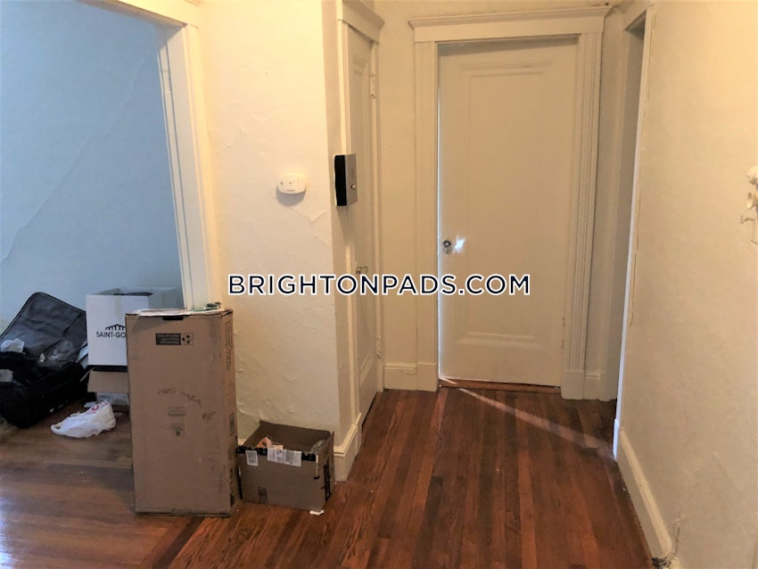 BOSTON - BRIGHTON - CLEVELAND CIRCLE - 1 Bed, 1 Bath - Image 24