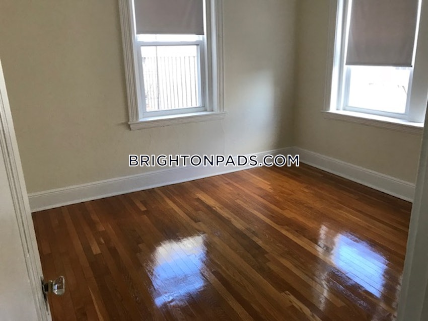 BOSTON - BRIGHTON - CLEVELAND CIRCLE - 1 Bed, 1 Bath - Image 5