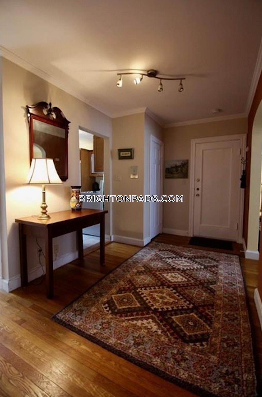 BOSTON - BRIGHTON - CLEVELAND CIRCLE - 2 Beds, 1 Bath - Image 9