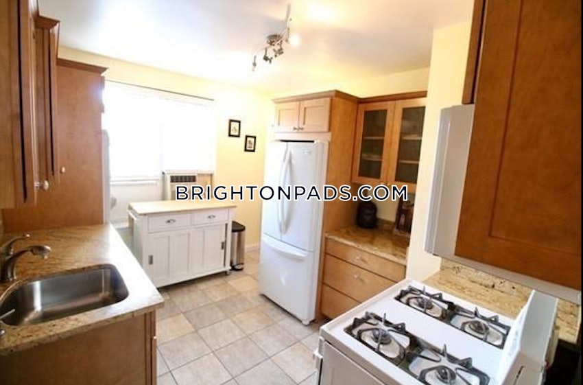 BOSTON - BRIGHTON - CLEVELAND CIRCLE - 2 Beds, 1 Bath - Image 2