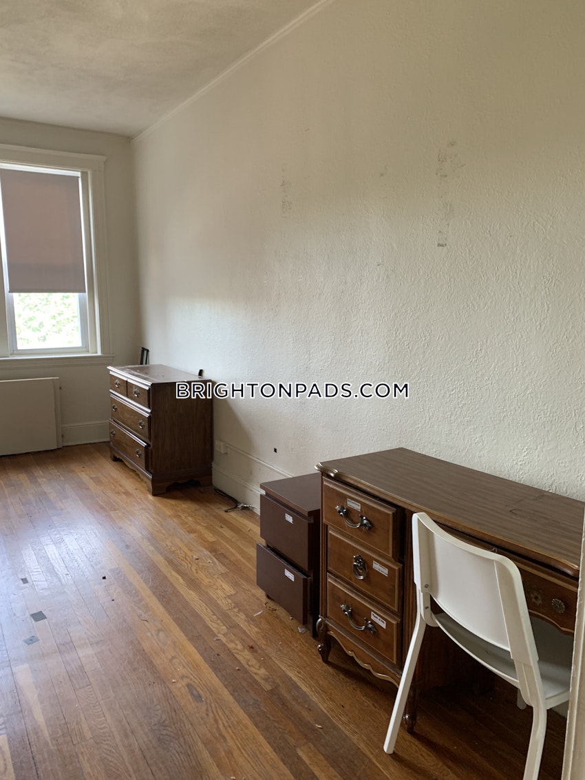 BOSTON - BRIGHTON - CLEVELAND CIRCLE - 2 Beds, 1 Bath - Image 39