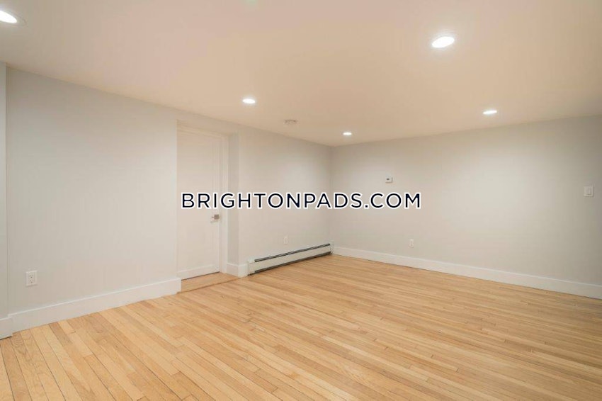 BOSTON - BRIGHTON - BOSTON COLLEGE - 3 Beds, 2 Baths - Image 11