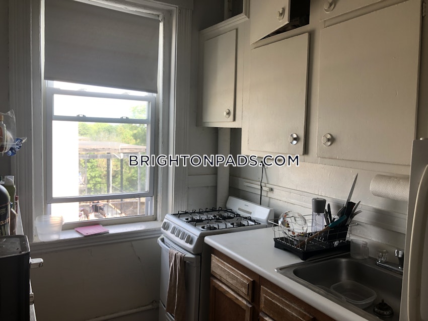 BOSTON - BRIGHTON - CLEVELAND CIRCLE - 2 Beds, 1 Bath - Image 7