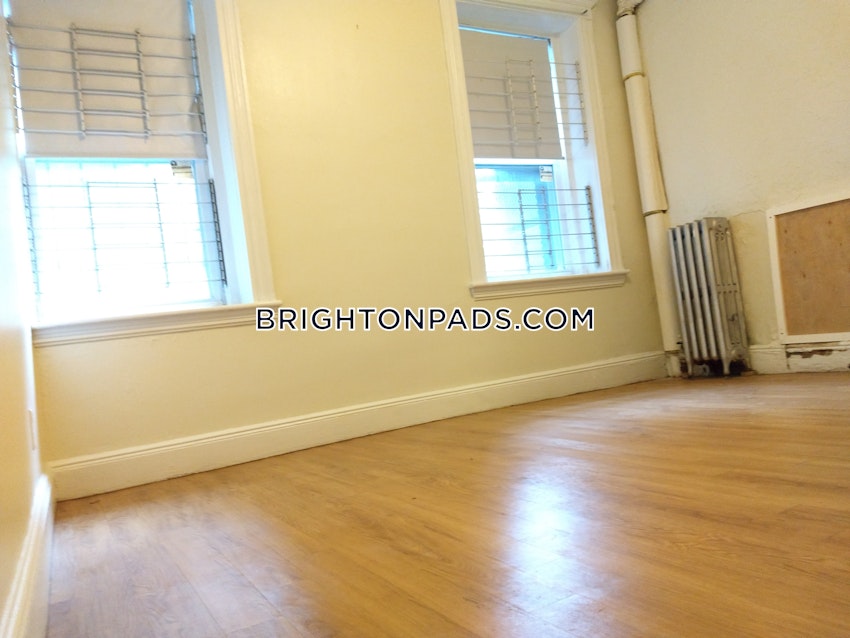 BOSTON - BRIGHTON - CLEVELAND CIRCLE - 2 Beds, 1 Bath - Image 17