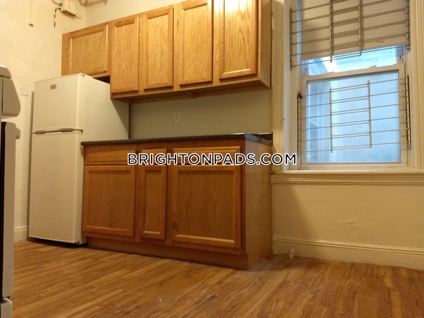 BOSTON - BRIGHTON - CLEVELAND CIRCLE - 2 Beds, 1 Bath - Image 16