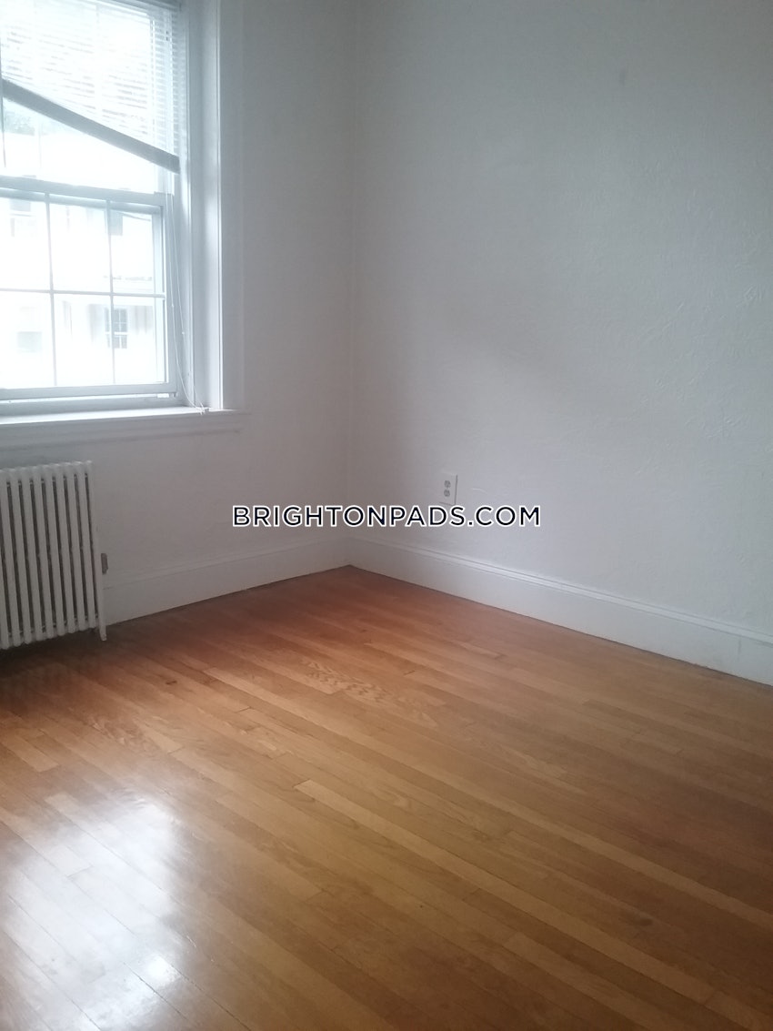 BOSTON - BRIGHTON - BOSTON COLLEGE - 1 Bed, 1 Bath - Image 12