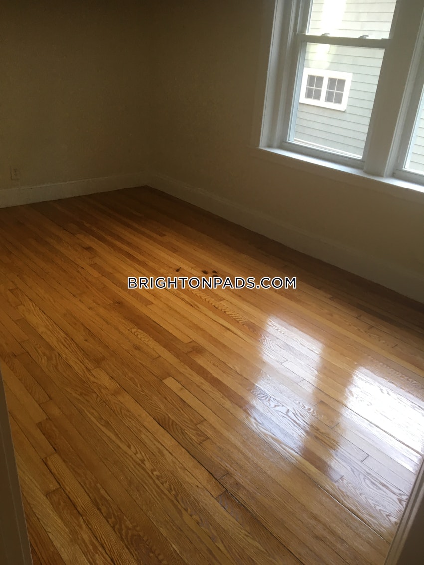 BOSTON - BRIGHTON - CLEVELAND CIRCLE - 2 Beds, 1 Bath - Image 1