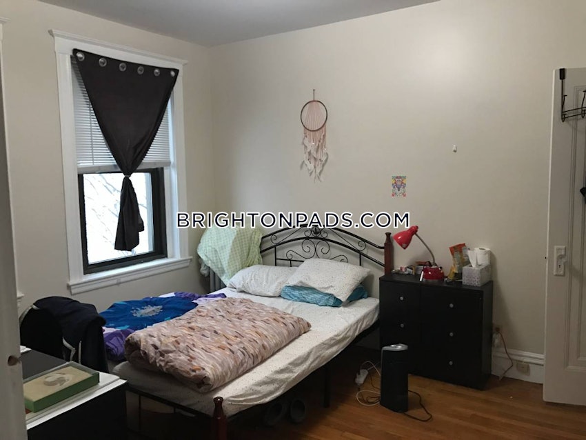 BOSTON - BRIGHTON- WASHINGTON ST./ ALLSTON ST. - 2 Beds, 1 Bath - Image 10