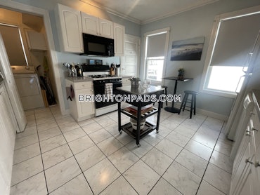 Brighton Center - Brighton, Boston, MA - 3 Beds, 1 Bath - $3,300 - ID#4876849