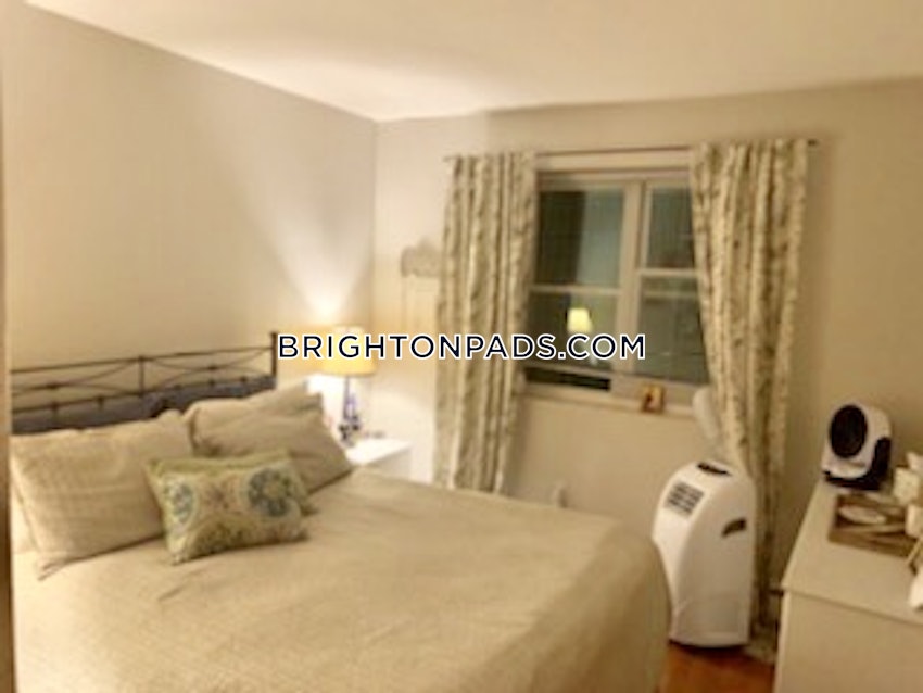 BOSTON - BRIGHTON - OAK SQUARE - 1 Bed, 1 Bath - Image 5