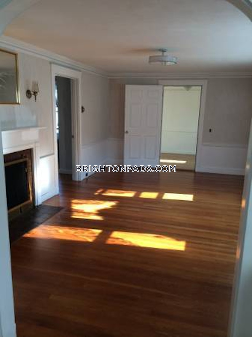 BOSTON - BRIGHTON - OAK SQUARE - 7 Beds, 3 Baths - Image 3