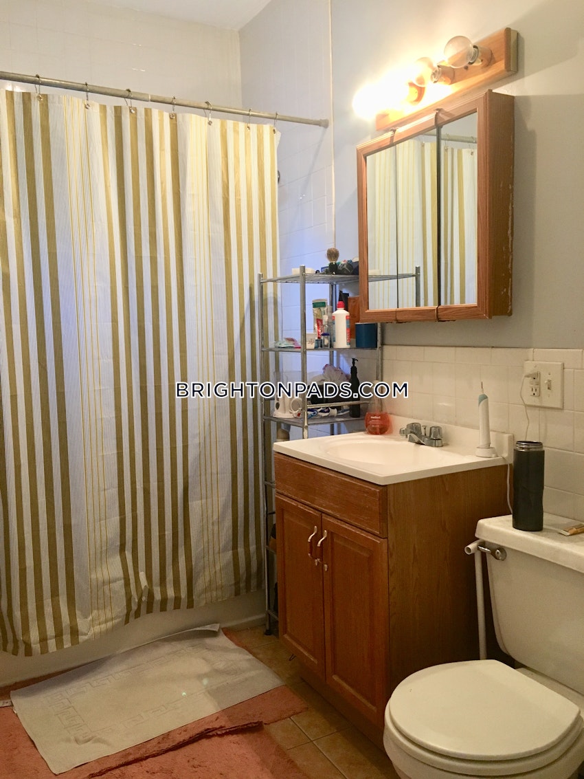 BOSTON - BRIGHTON - OAK SQUARE - 3 Beds, 1 Bath - Image 21