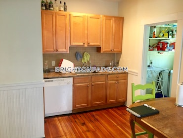 Oak Square - Brighton, Boston, MA - 3 Beds, 1 Bath - $3,200 - ID#4880860