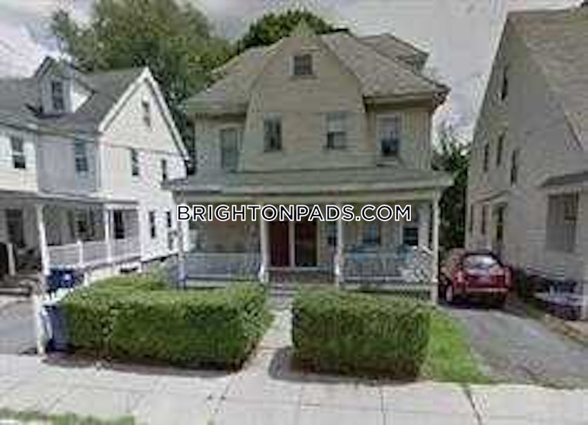 BOSTON - BRIGHTON - OAK SQUARE - 4 Beds, 2 Baths - Image 18