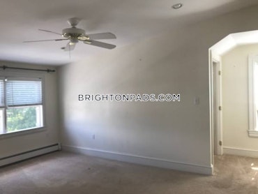 Boston - 4 Beds, 2 Baths