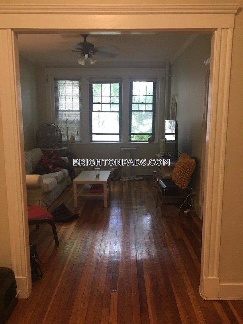 Boston - $2,600+ /month